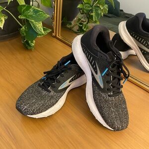 Brooks Black and Gray Running Shoes